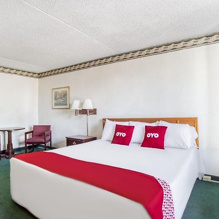 Hotel Walterboro Southwest Bagian luar foto