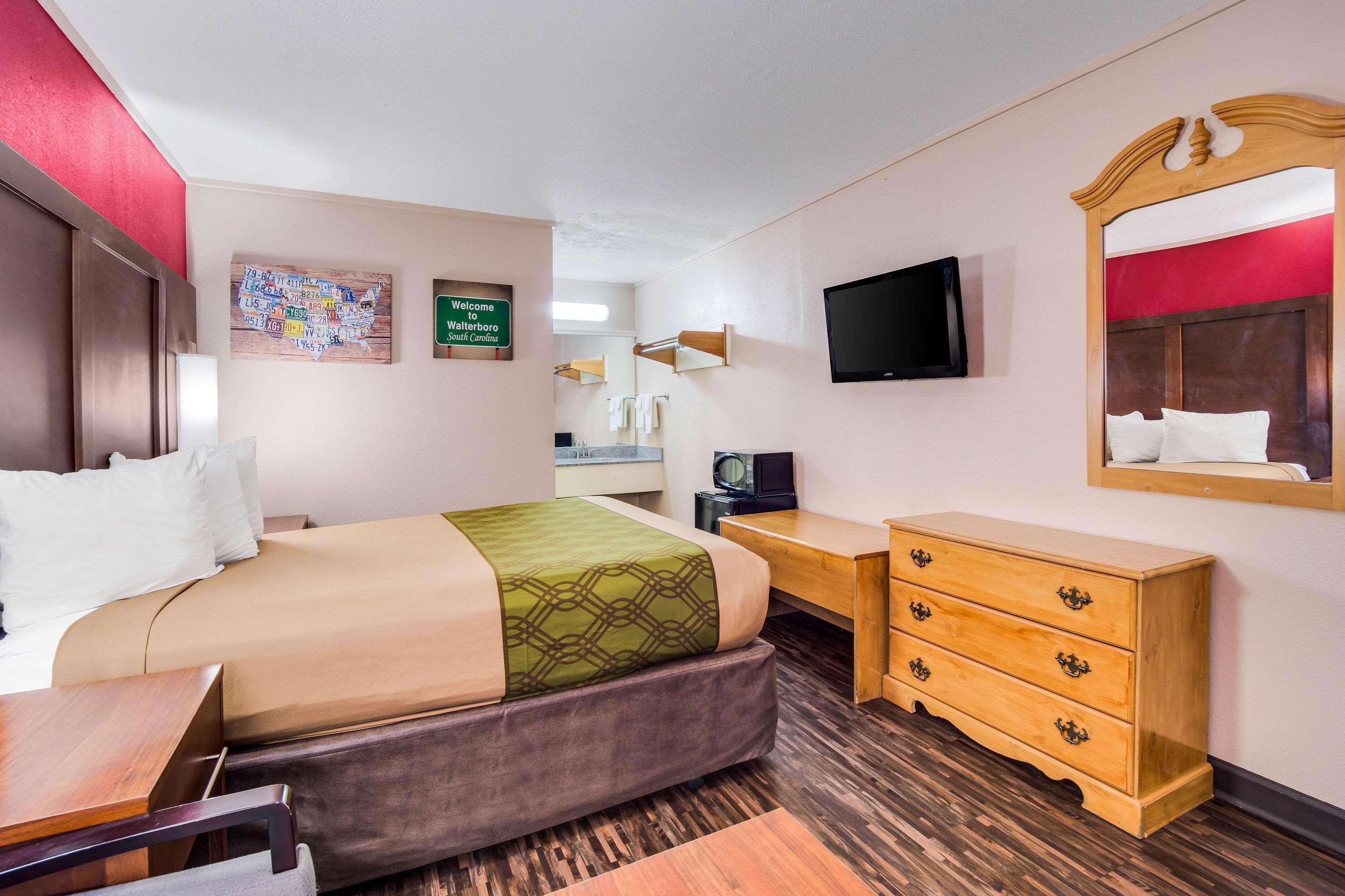 Hotel Walterboro Southwest Bagian luar foto