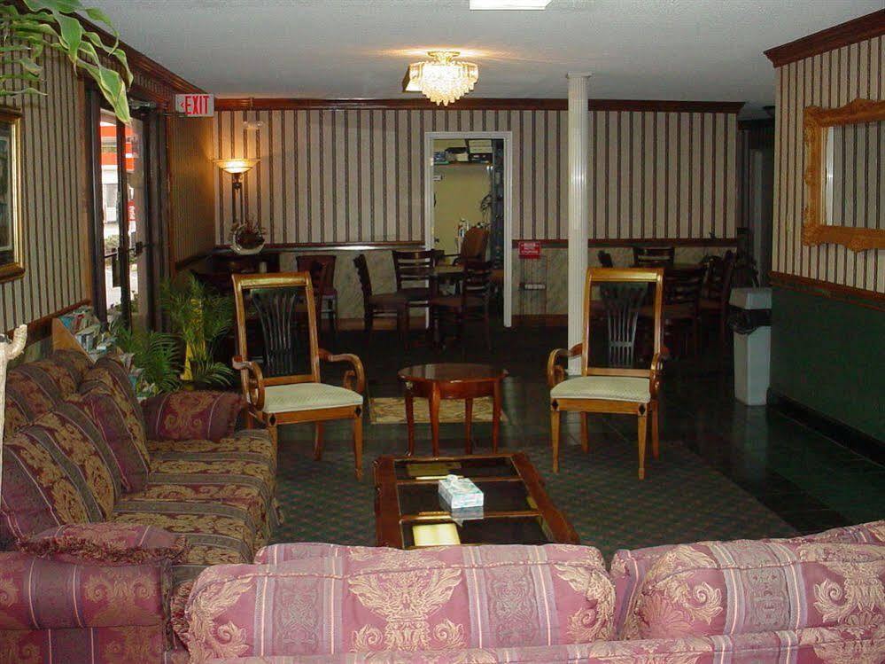 Hotel Walterboro Southwest Bagian luar foto
