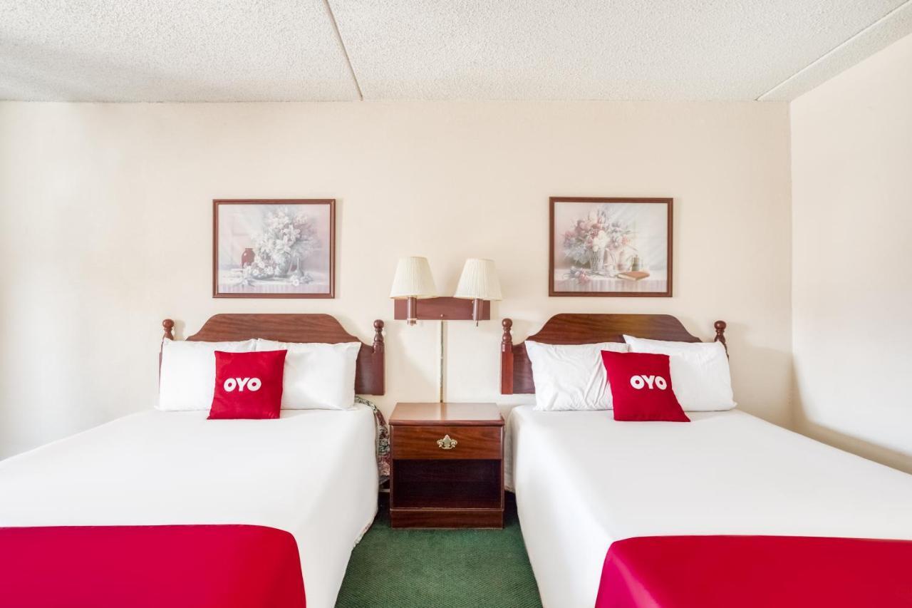 Hotel Walterboro Southwest Bagian luar foto